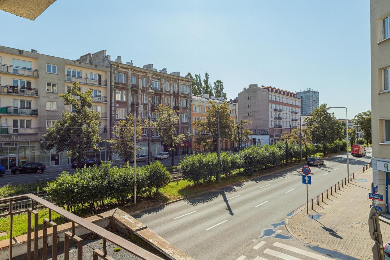 Mokotow Apartments Reytan By Noclegi Renters Warszawa Exteriör bild